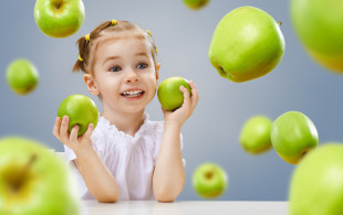 L’idée reçue : « Une pomme chaque matin éloigne le médecin »